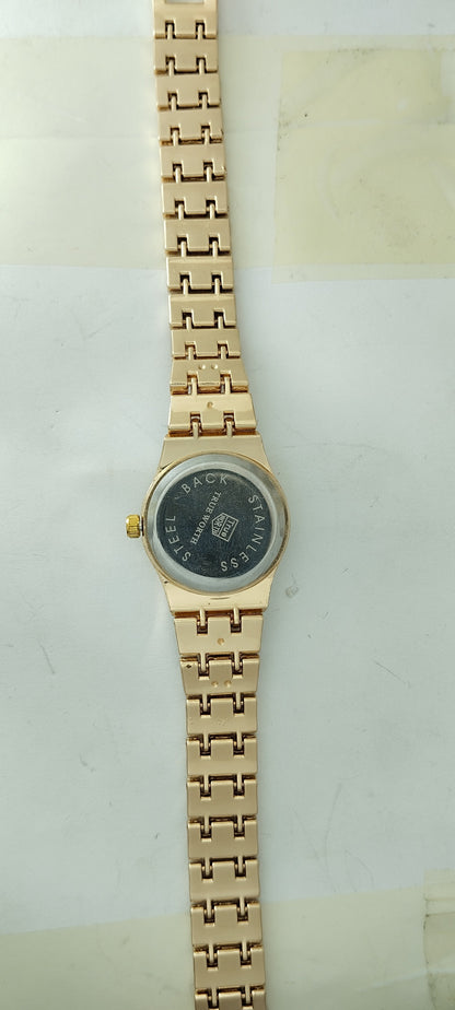 Opulent Gold Diamond-Accented Chain Watch For Women